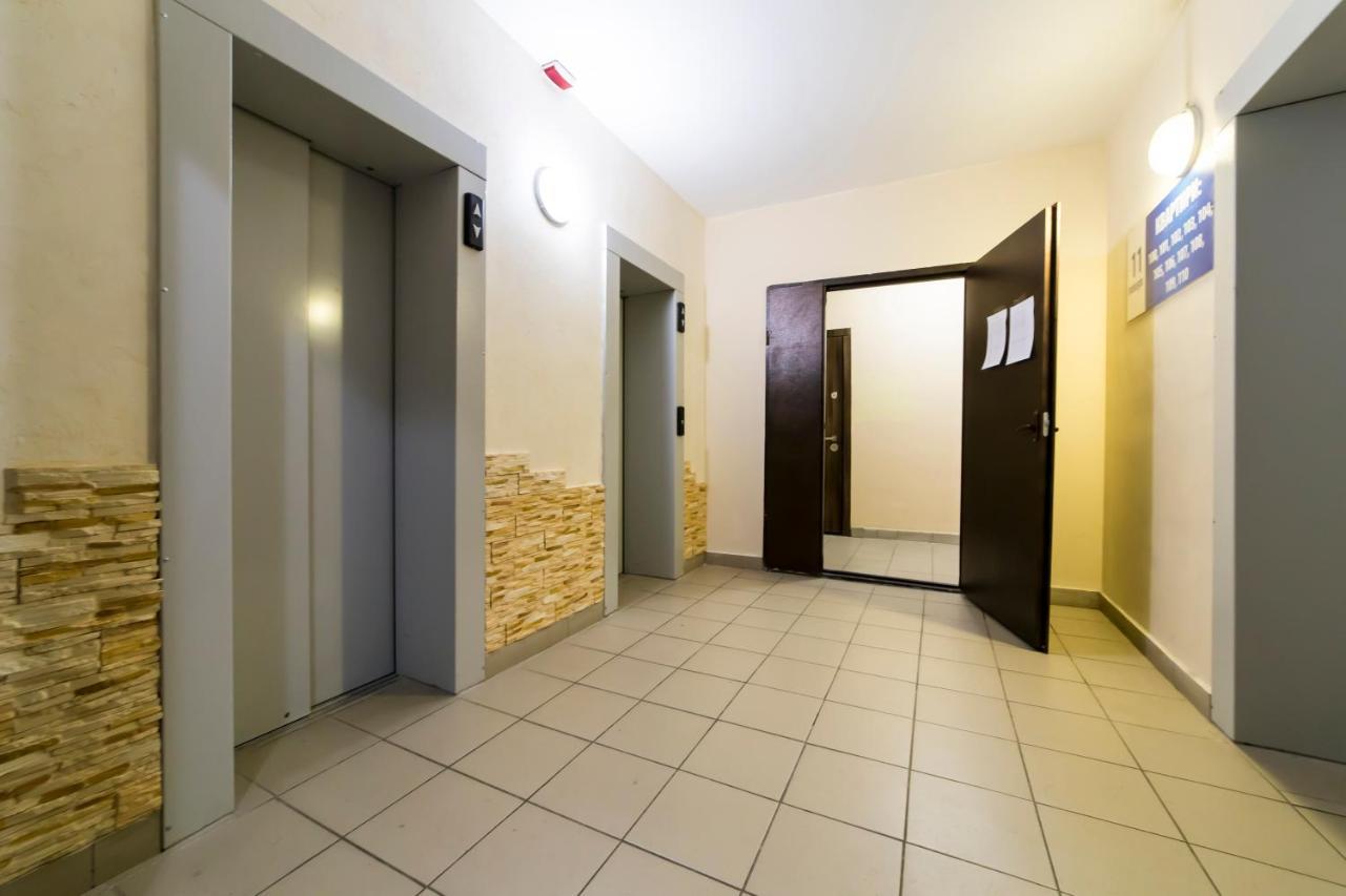 Studio Apartment on Bazhana Kiev Esterno foto